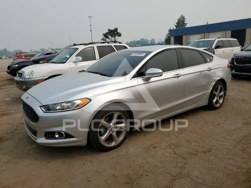 2013 Ford FUSION фото