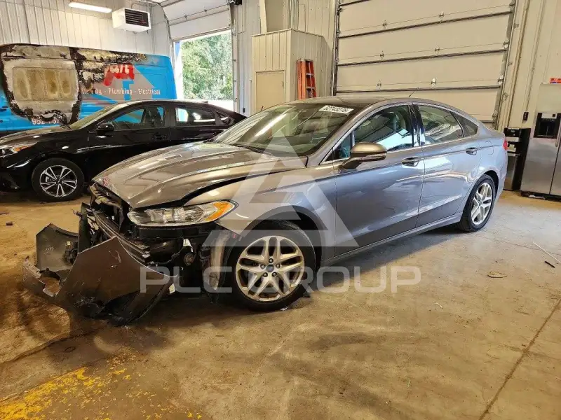 2013 Ford FUSION фото