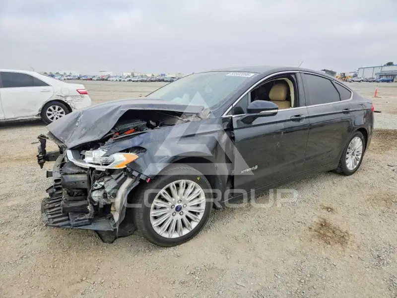 2013 Ford FUSION фото