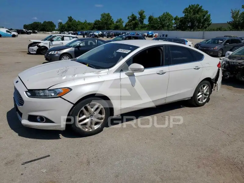 2013 Ford FUSION фото