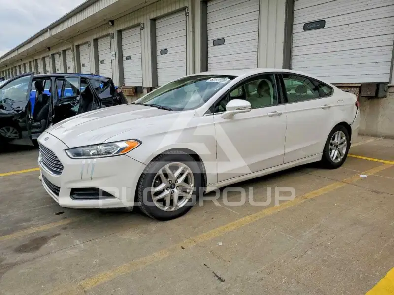 2013 Ford FUSION фото