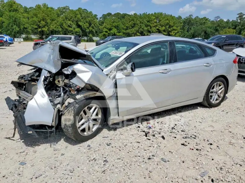 2013 Ford FUSION photo