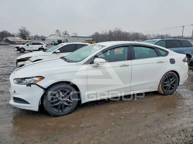 2013 Ford FUSION фото