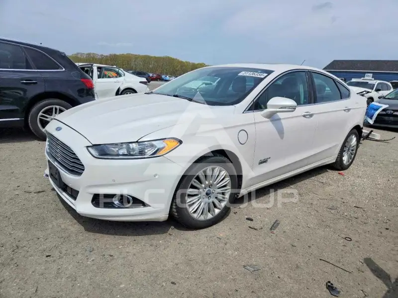 2013 Ford FUSION фото