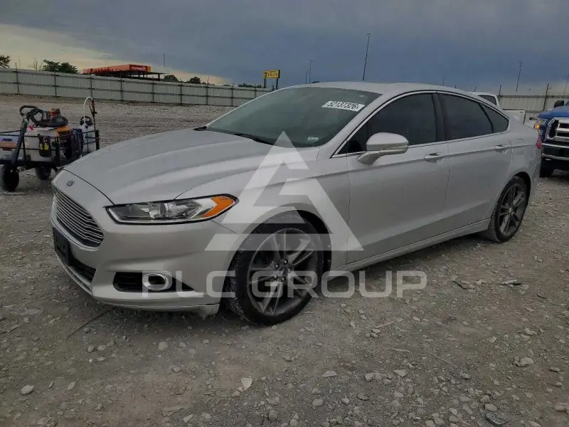 2013 Ford FUSION фото