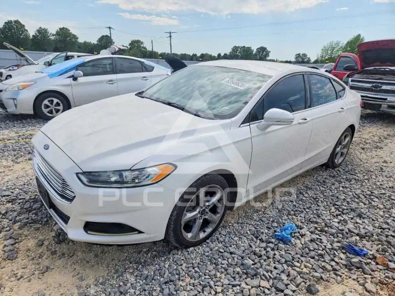 2013 Ford FUSION фото