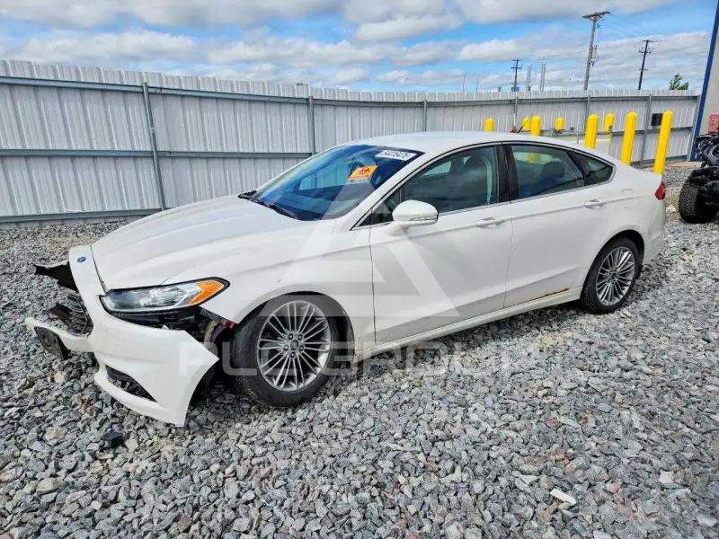 2013 Ford FUSION фото