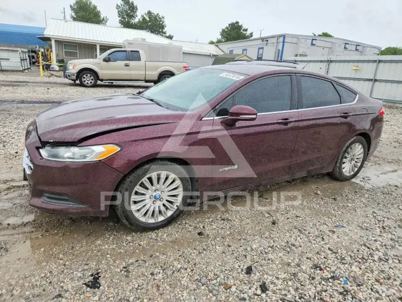 2013 Ford FUSION фото