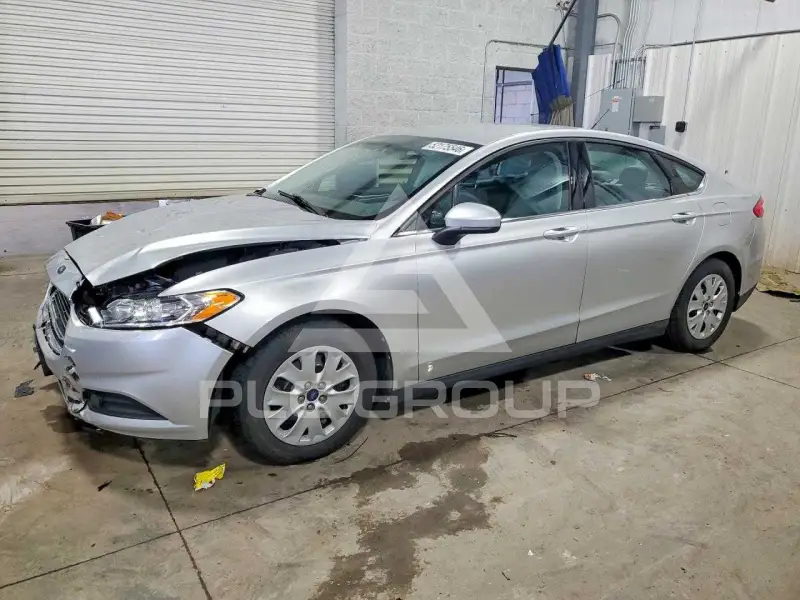 2013 Ford FUSION photo