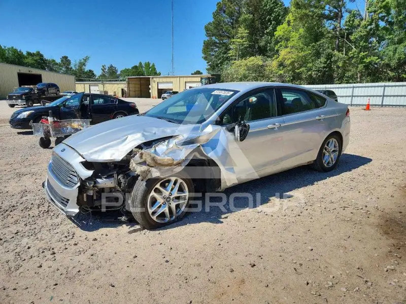 2013 Ford FUSION фото