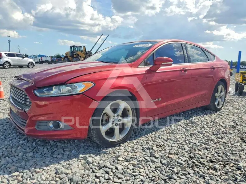 2013 Ford FUSION фото