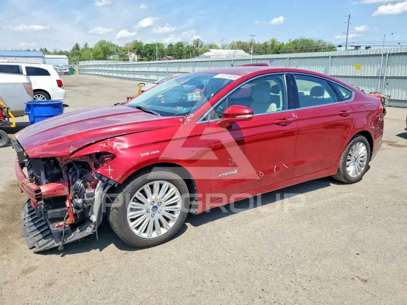 2013 Ford FUSION фото