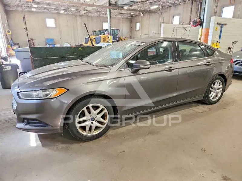 2013 Ford FUSION фото