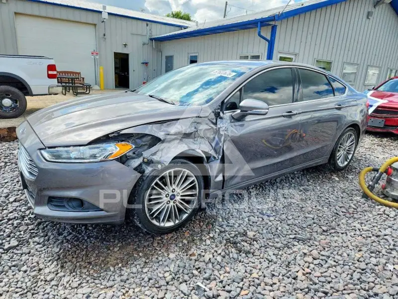2013 Ford FUSION фото