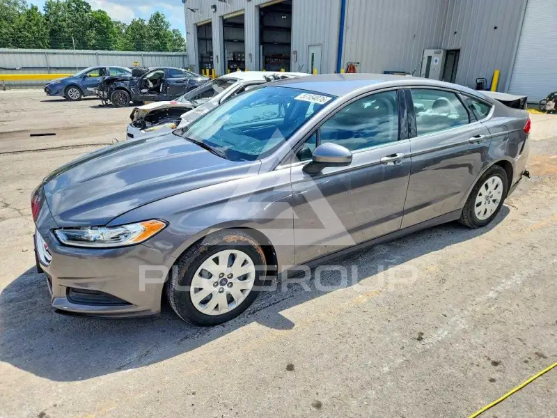 2013 Ford FUSION фото