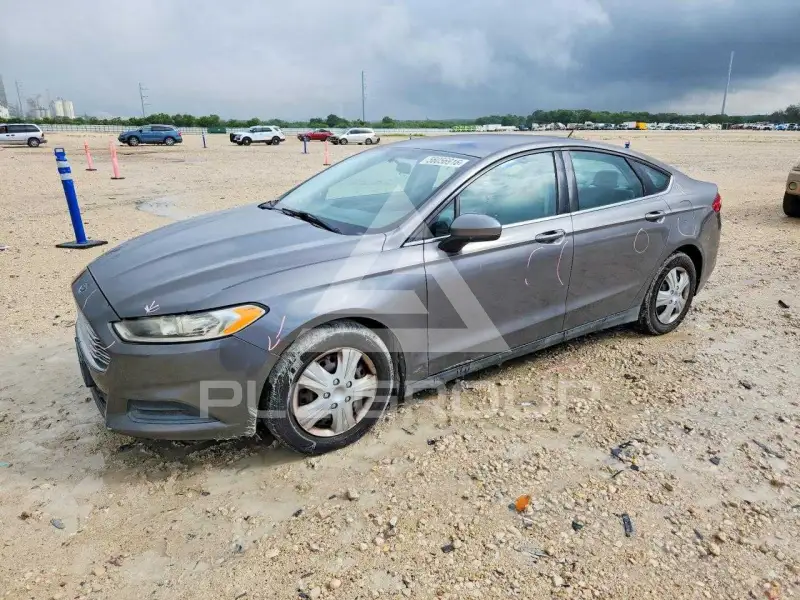 2013 Ford FUSION photo