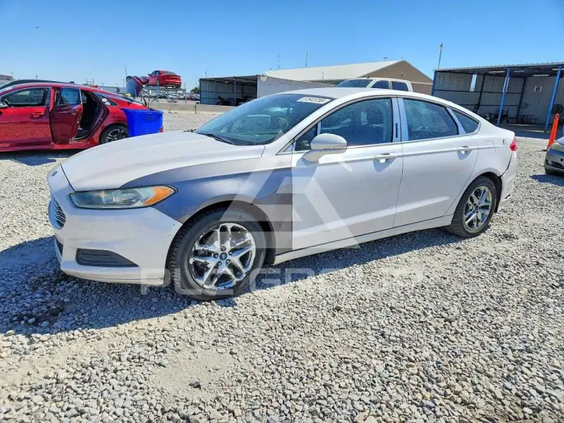 2013 Ford FUSION фото