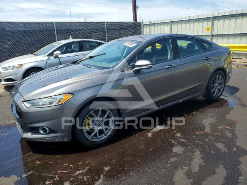 2013 Ford FUSION photo