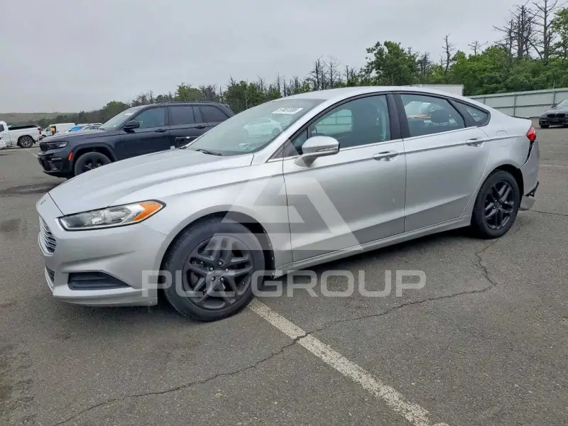 2013 Ford FUSION фото