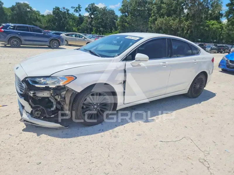 2013 Ford FUSION фото
