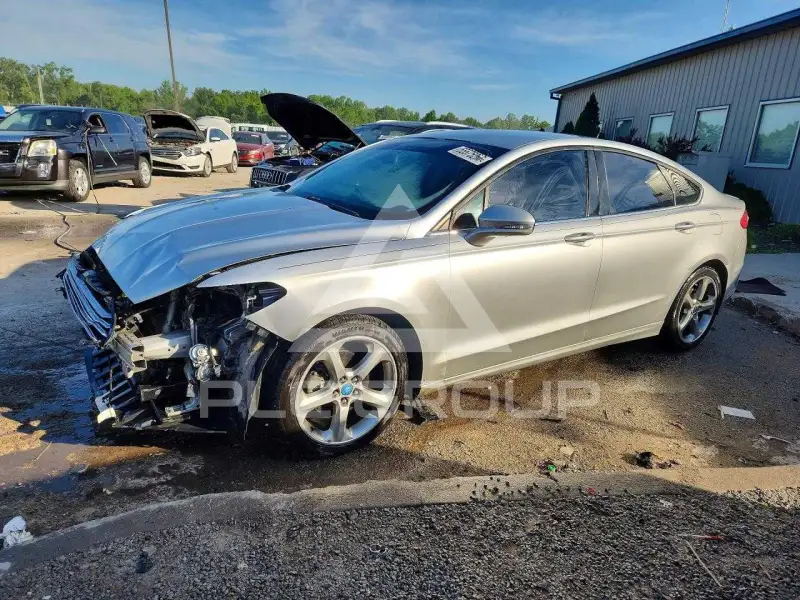 2013 Ford FUSION фото