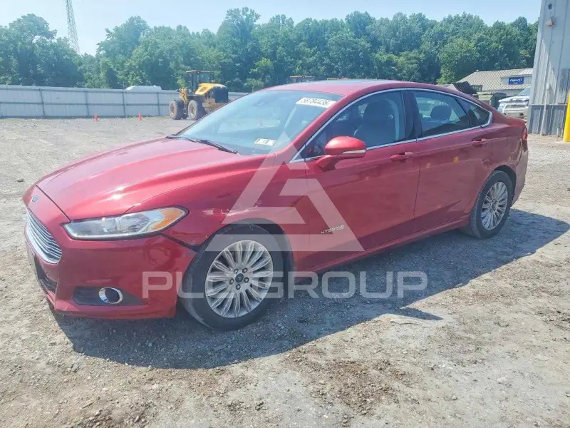 2013 Ford FUSION фото