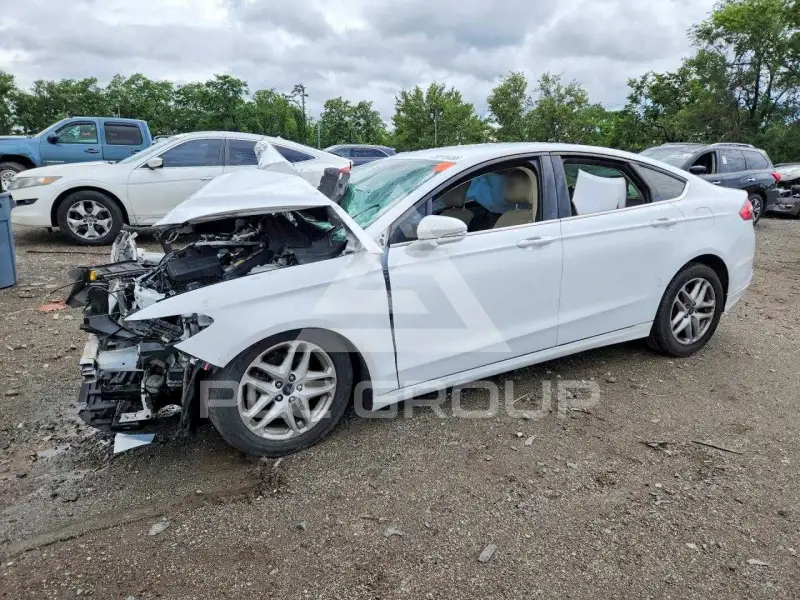 2013 Ford FUSION фото