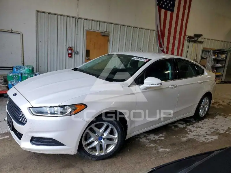 2013 Ford FUSION фото