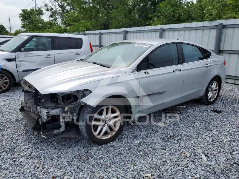 2013 Ford FUSION фото