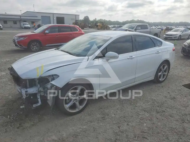 2013 Ford FUSION фото