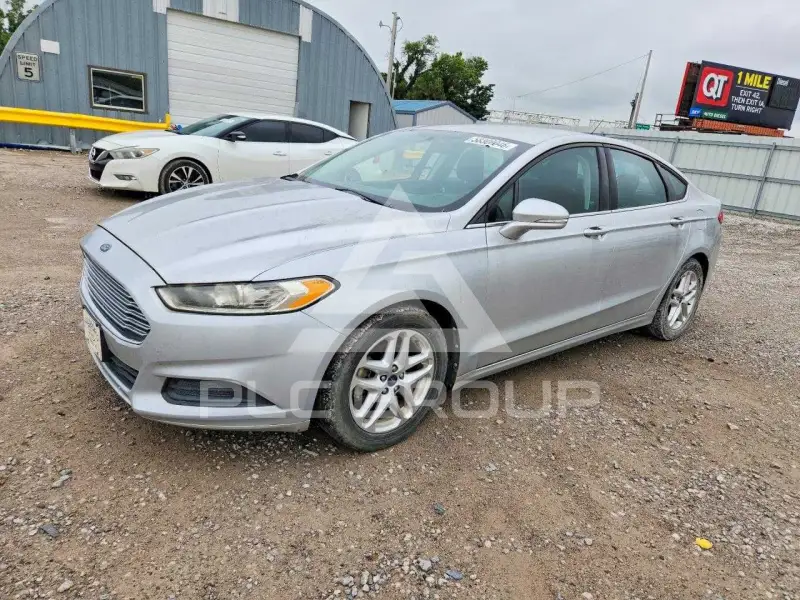 2013 Ford FUSION фото