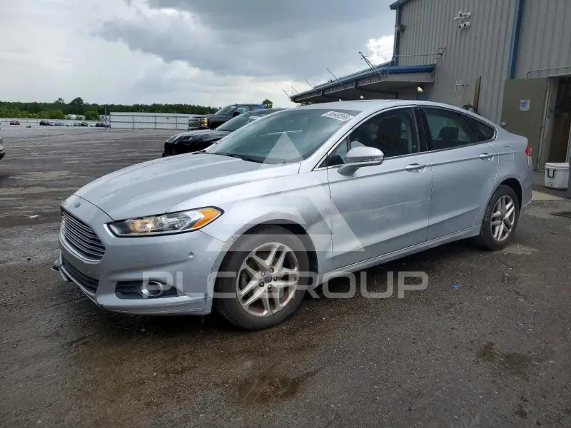 2013 Ford FUSION фото