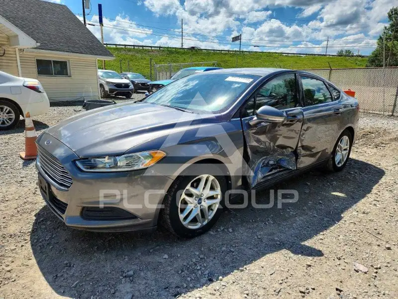 2013 Ford FUSION photo
