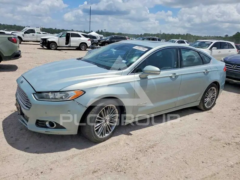 2013 Ford FUSION фото