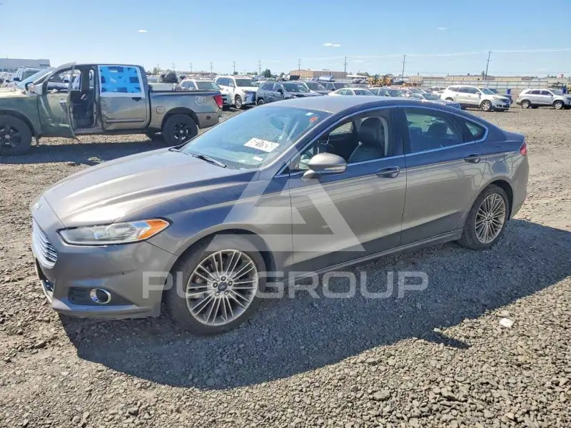 2013 Ford FUSION photo
