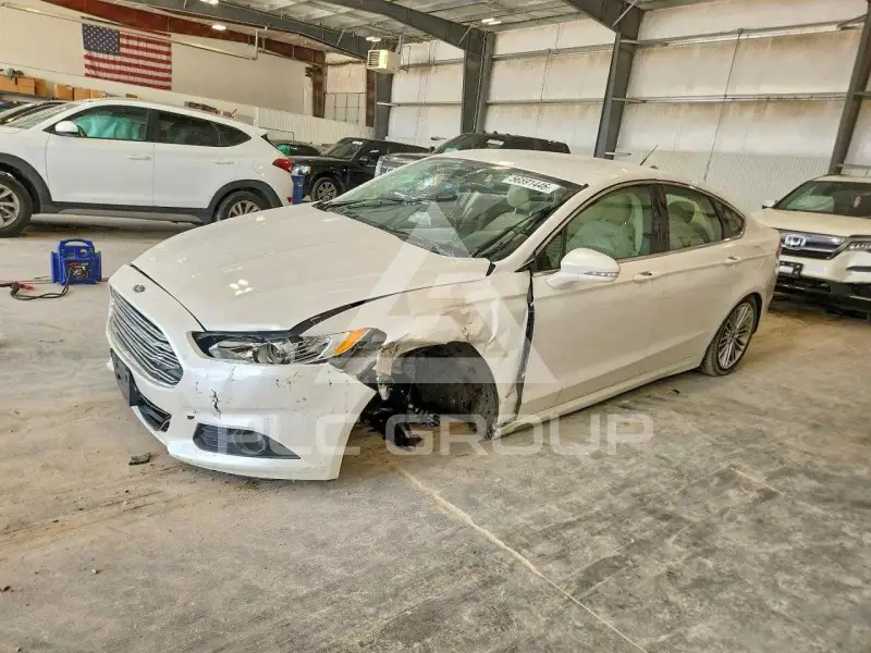 2013 Ford FUSION фото