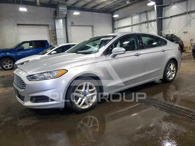 2013 Ford FUSION фото