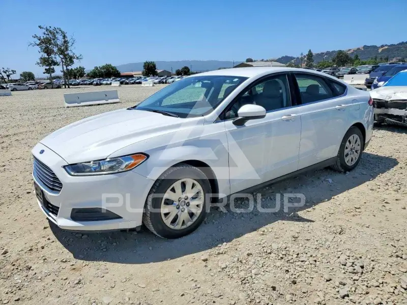 2013 Ford FUSION фото