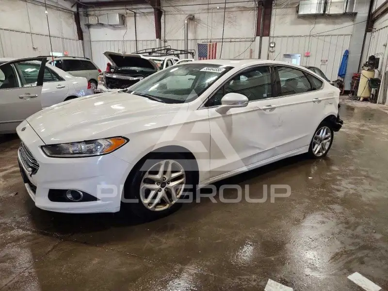 2013 Ford FUSION фото