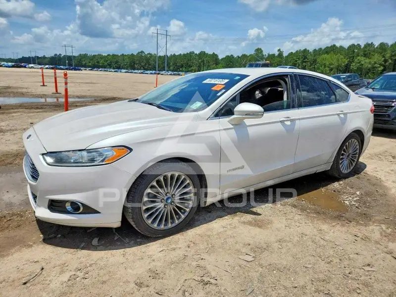 2013 Ford FUSION фото