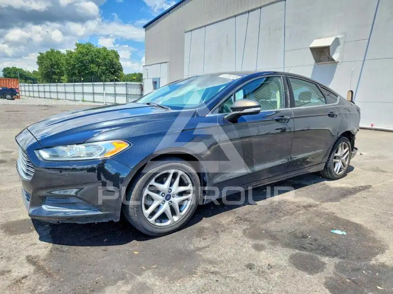 2013 Ford FUSION фото