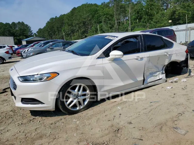 2013 Ford FUSION фото