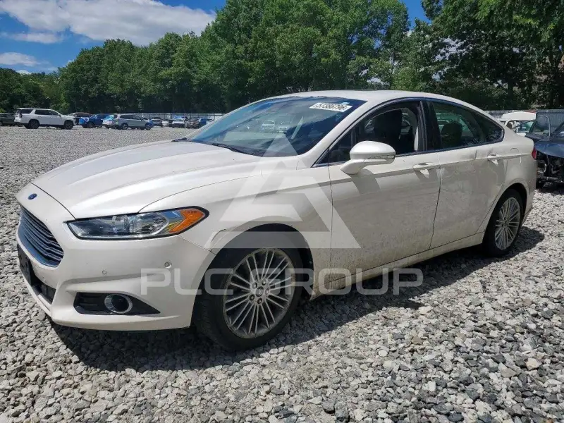 2013 Ford FUSION фото