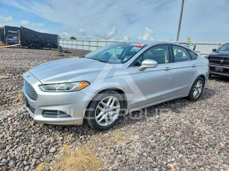 2013 Ford FUSION photo