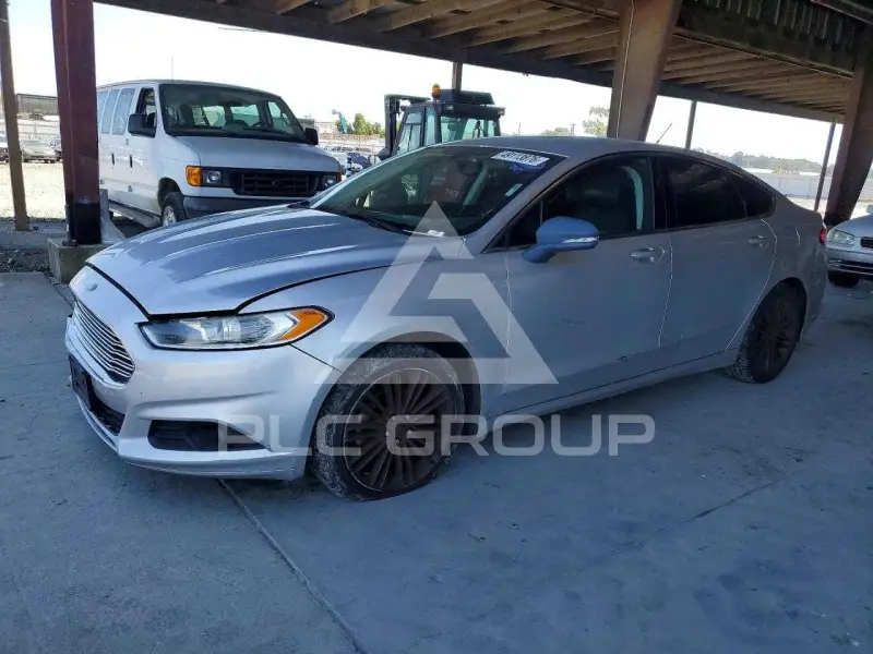 2013 Ford FUSION фото