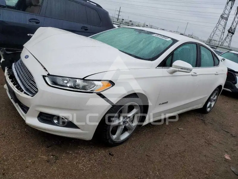 2013 Ford FUSION фото