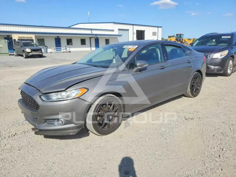 2013 Ford FUSION фото