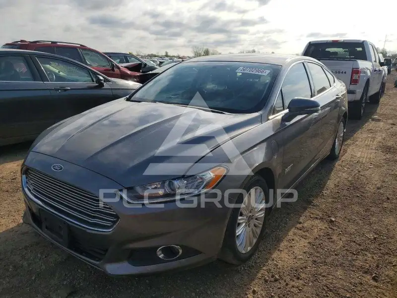 2013 Ford FUSION фото