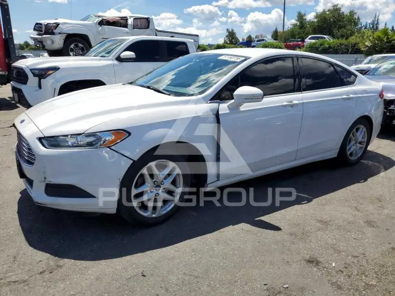 2013 Ford FUSION photo