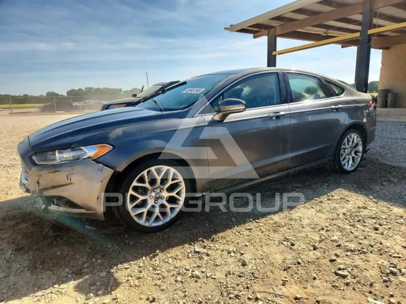 2013 Ford FUSION photo